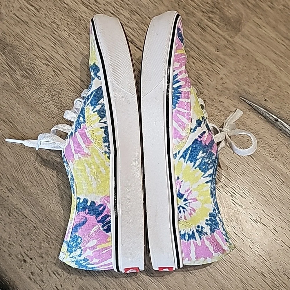 Vans Unisex tie dye sneakers womans size 8.5 or mens 7 - Picture 8 of 11